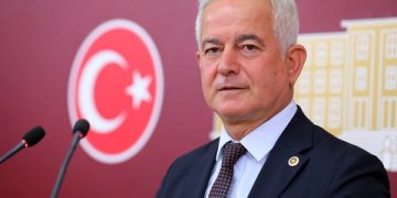 CHP’Lİ GÜNEŞHAN: “KÖY ENSTİTÜLERİ GELECEĞİMİZİN IŞIĞIDIR”